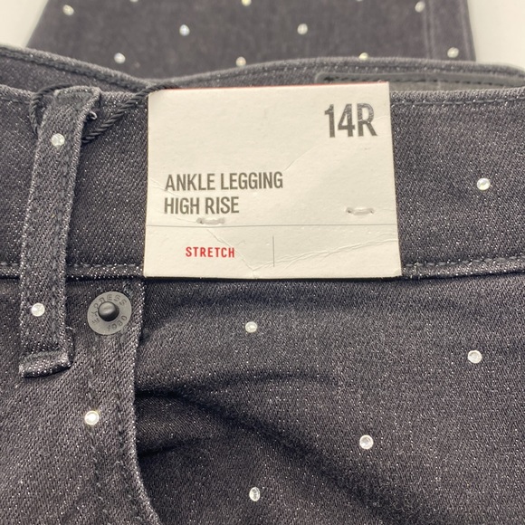 ✨HOST PICK🍸✨Express Rhinestone Studded Jeans_NWT - Picture 9 of 16